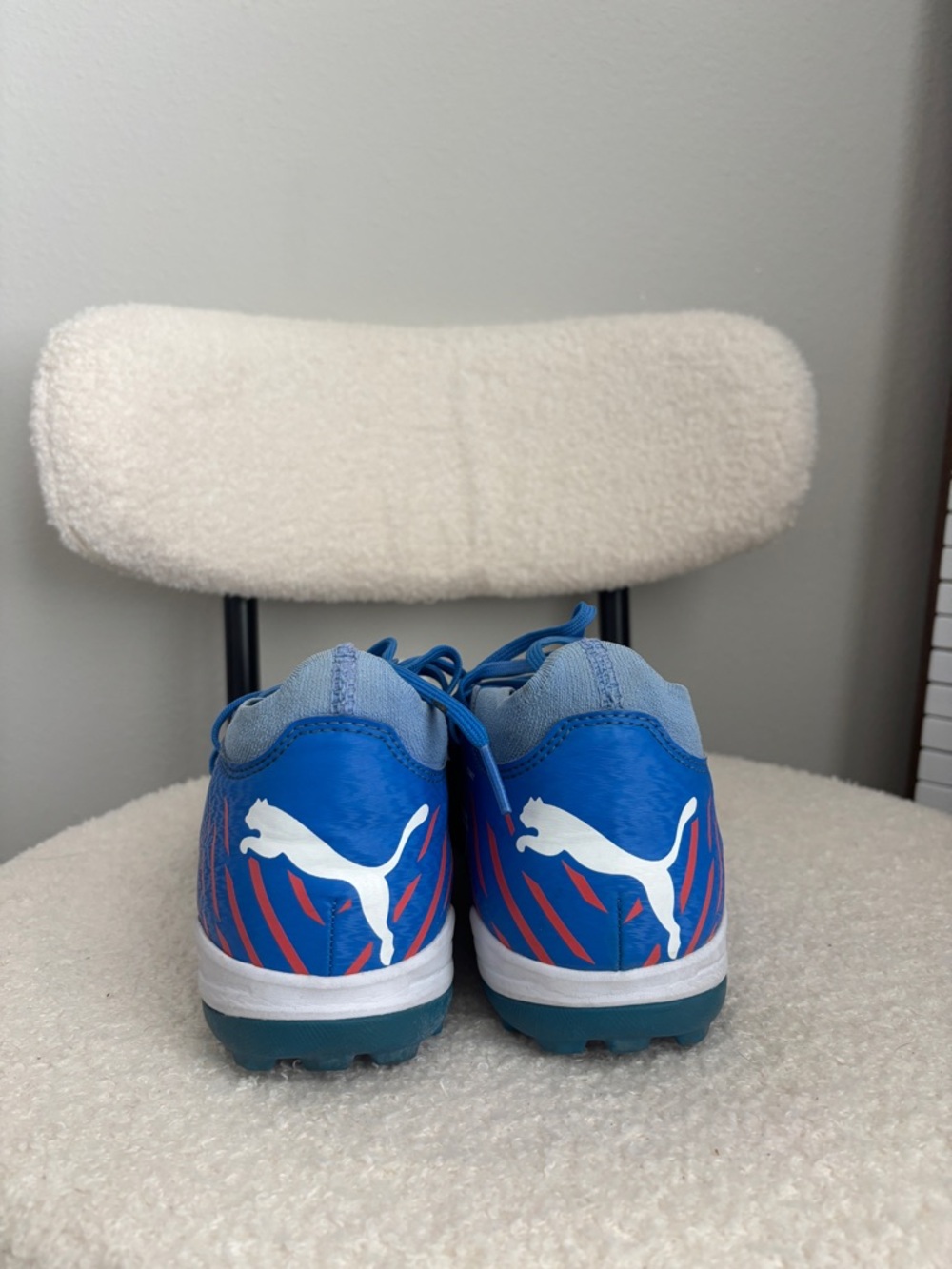 PUMA SOCCER SHOES - Picture 4 of 6